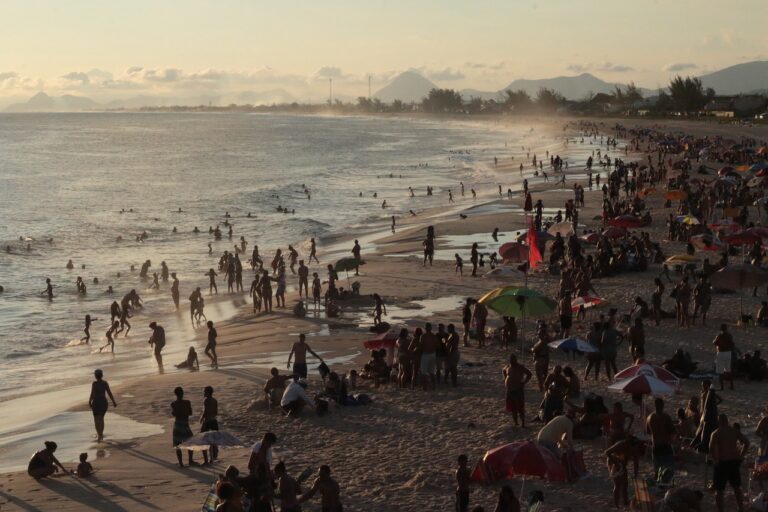 Do Bloco à Varanda: Imóveis no Rio Viram Protagonistas do Carnaval