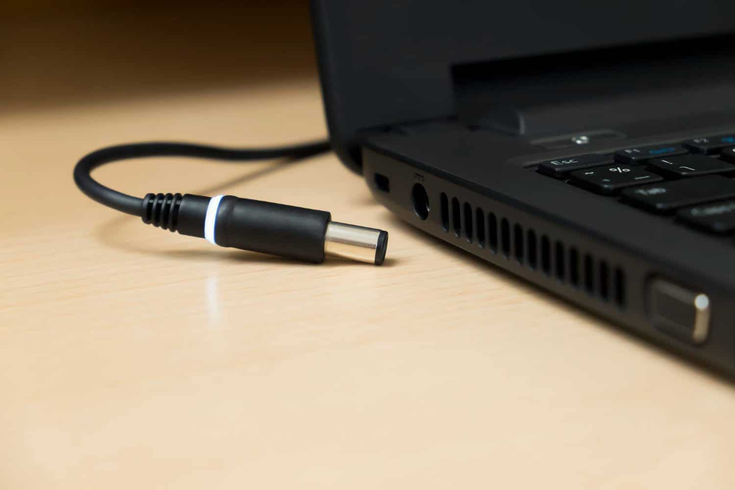 Como Carregar um Notebook sem Carregador: Soluções Práticas e Eficientes