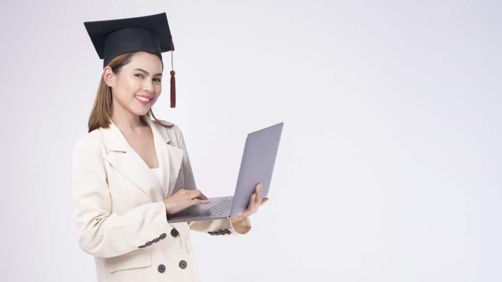 É possível fazer uma pós-graduação online?