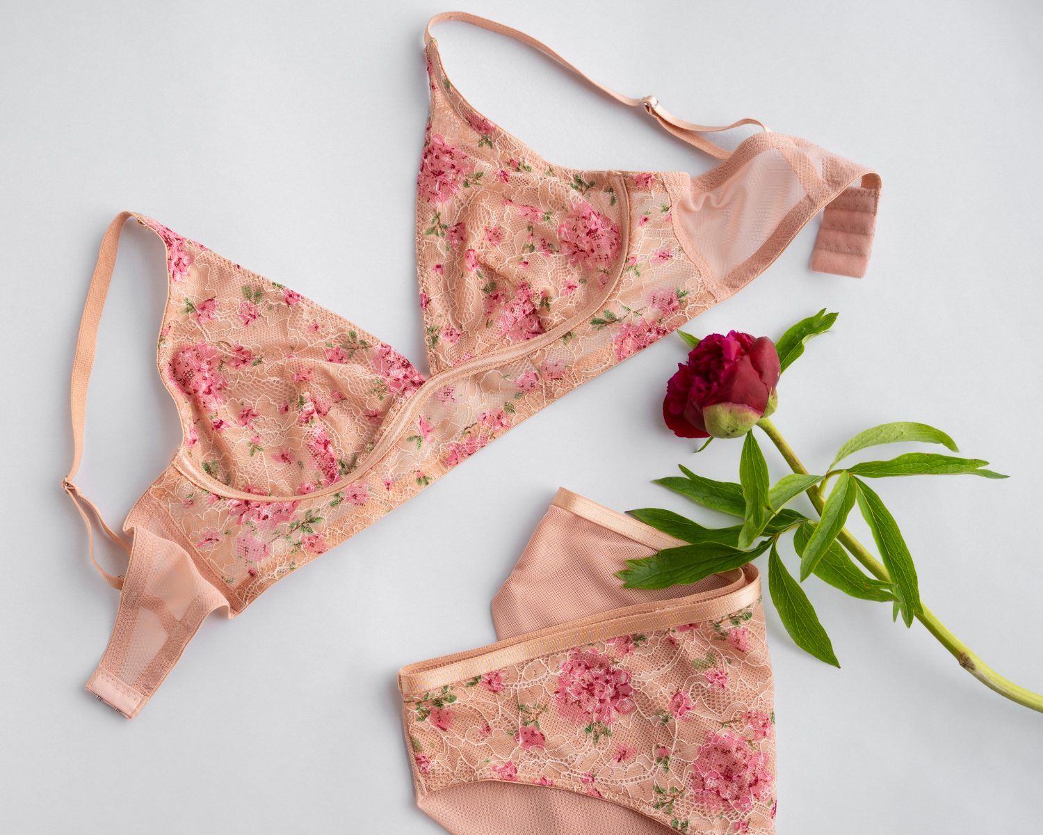 Como descobrir o tamanho correto das minhas roupas íntimas?