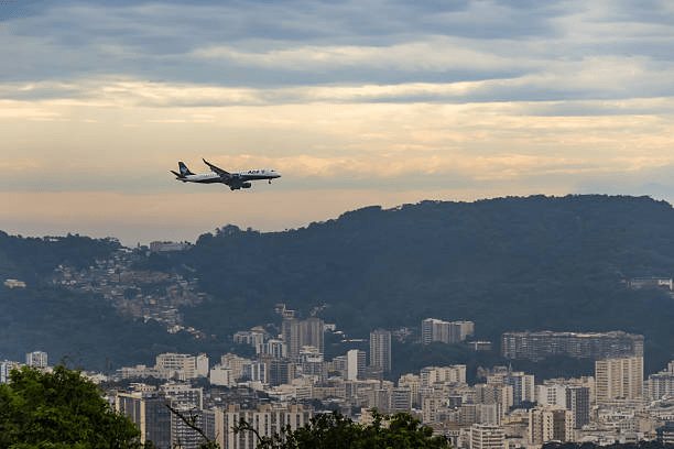 Destinos incríveis no Brasil que você pode conhecer com passagens aéreas baratas
