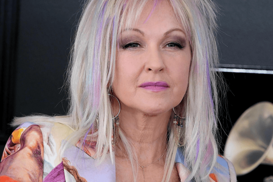 Cyndi Lauper morreu? Fatos, boatos e sua vida hoje